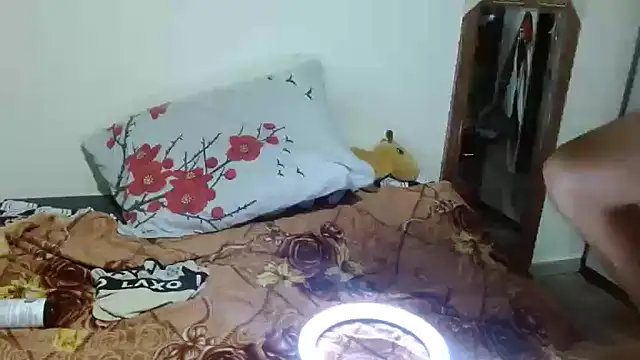 Maiki_Foxx live sex cam