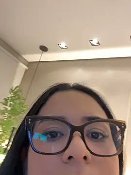 x-Maya-x live sex cam