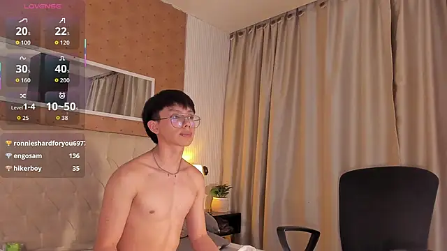 liam_twiink live sex cam