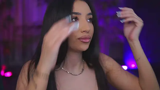 GinaValentinna live sex cam