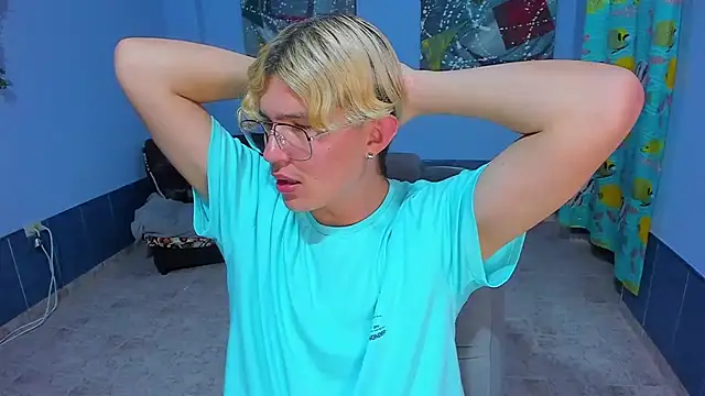 patrik_027 live sex cam