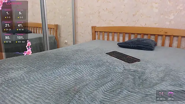 JuicyJess live sex cam