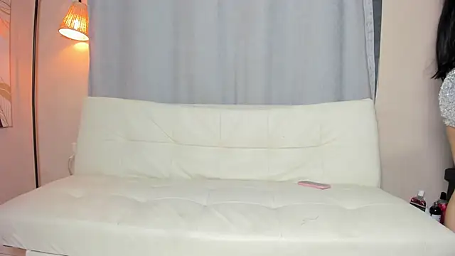 crylatinas live sex cam