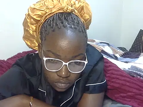 Sexy-suzy live sex cam