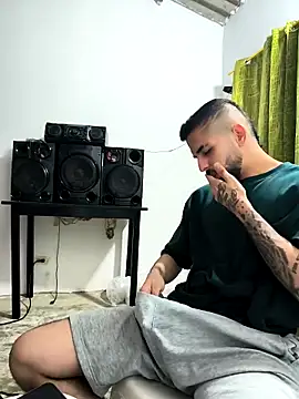 giannis090's cam snapshot