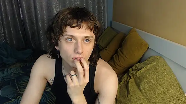 g1vememoney's cam snapshot