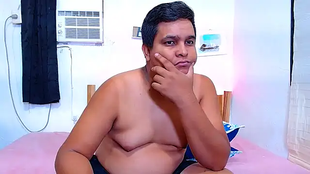 lucasandSofi live sex cam