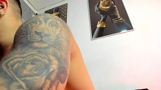 vincent_carusso94's cam snapshot