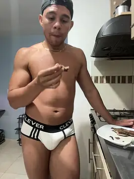 austin_spears_'s cam snapshot