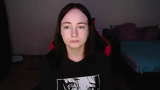 Laralianna's Stripchat show and profile