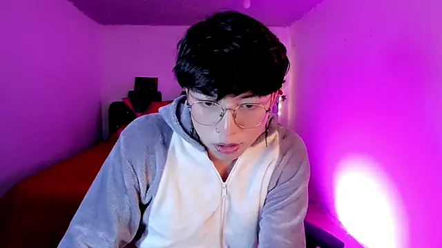 AnggelONfiree live sex cam