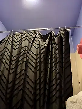 gurlnips live sex cam