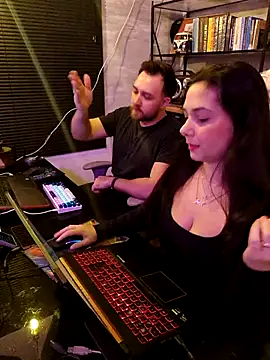 Hey-Hot live sex cam