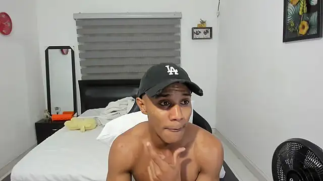 corzoethan live sex cam