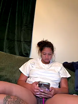 AshleyLoveee live sex cam