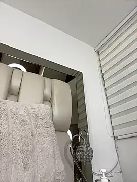 ALISSON_FOXXX1 live sex cam