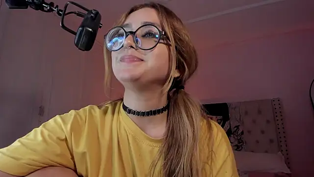 SweetJennaa live sex cam