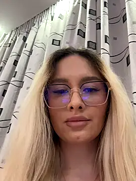 mollyxxx live sex cam