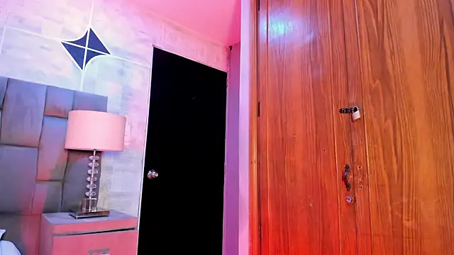 ailynBlaze live sex cam