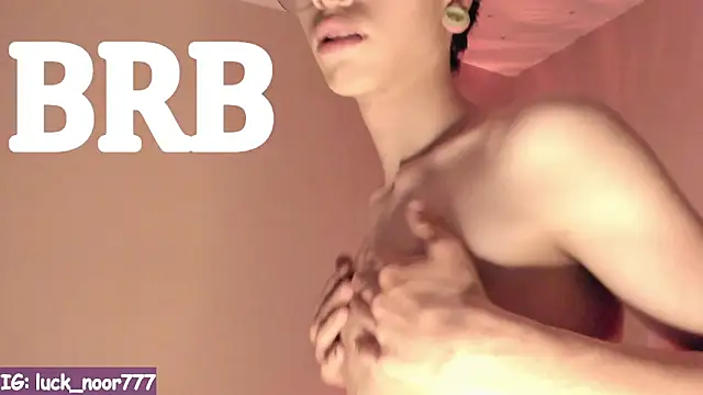 luck_noor7 live sex cam