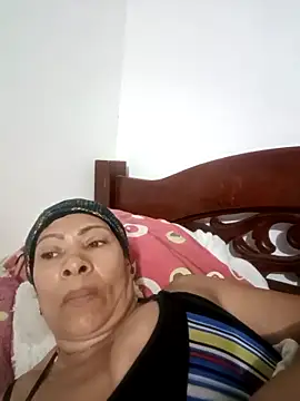 Morenaza6420 live sex cam