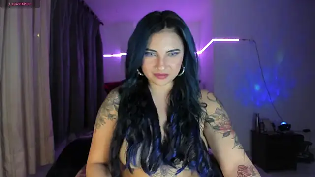 black_wiidow's Stripchat show and profile