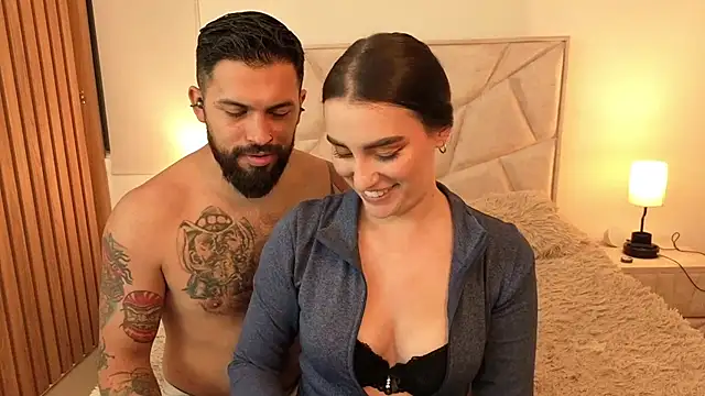 teseo_and_afroditha_'s Stripchat show and profile