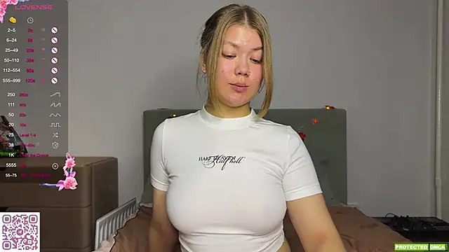 jettamona live sex cam