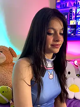 LucyEvans_ live sex cam