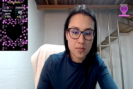 Jessie_Desire's Stripchat show and profile