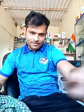 Priynkarani live sex cam