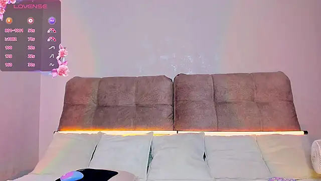 AriellaTesk live sex cam