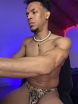 RickKrong_'s cam snapshot