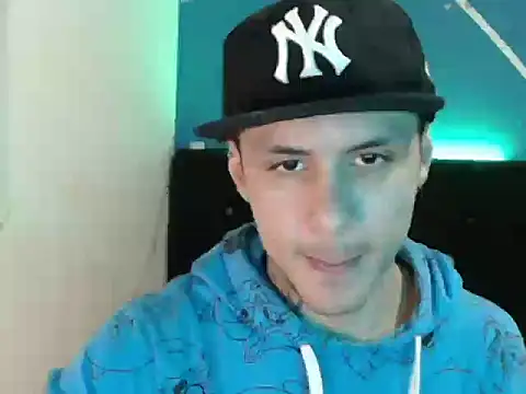 damiansexyboy69's cam snapshot