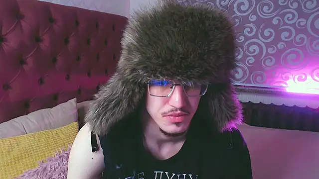 KiskaKurt's cam snapshot