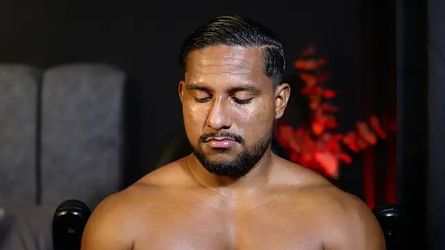 CallumMuscle live sex cam