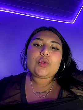 Nicky-222 live sex cam