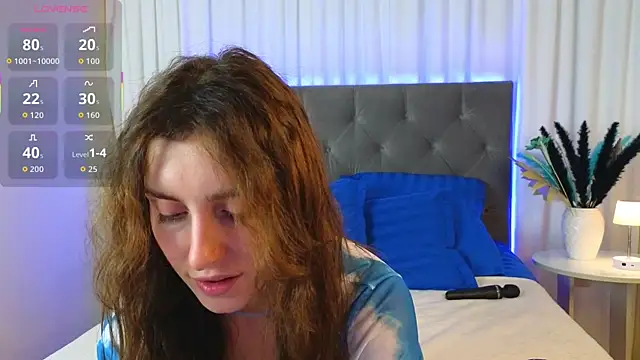 Ariana_Petite live sex cam