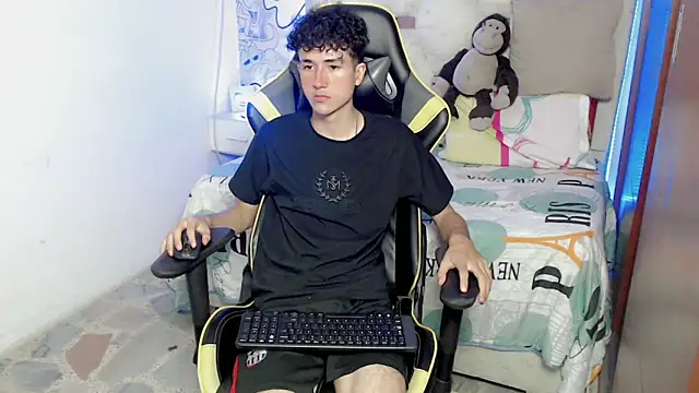 johnny_cagee's cam snapshot