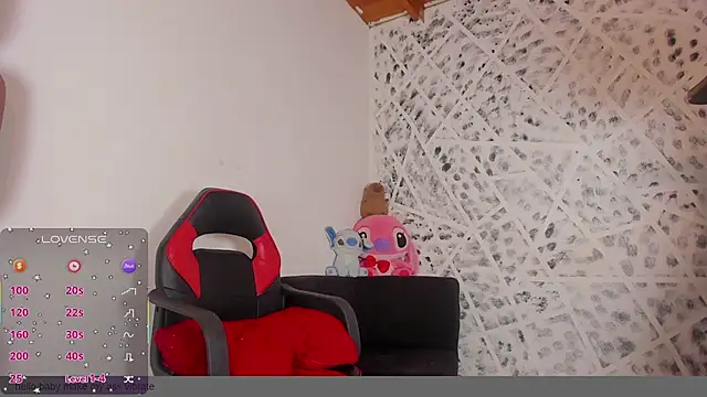 MIA_HOT23CM_S7S live sex cam