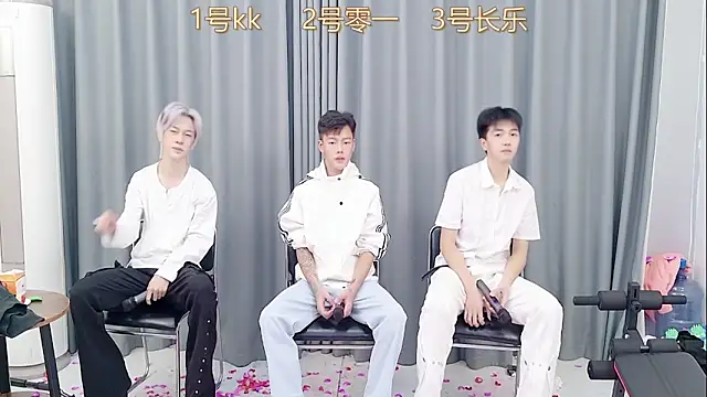 QYBOYS_003's cam snapshot