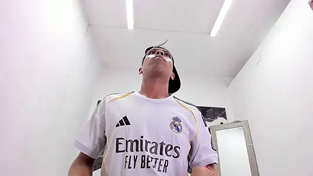 ada-brooke's cam snapshot