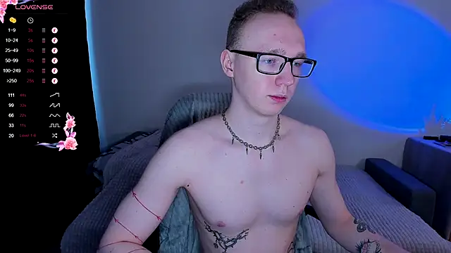 Alex_silent live sex cam