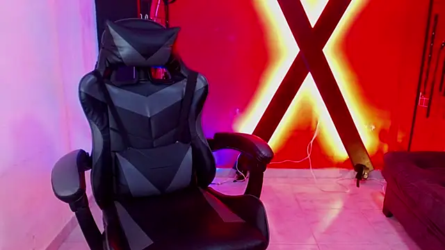 alan_dominat live sex cam