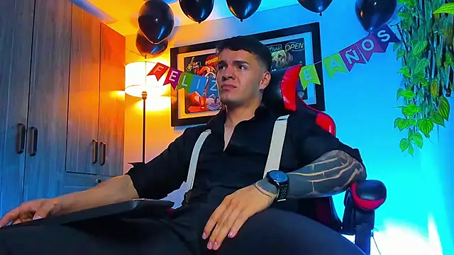 ALPHA_DOMINUS_'s cam snapshot