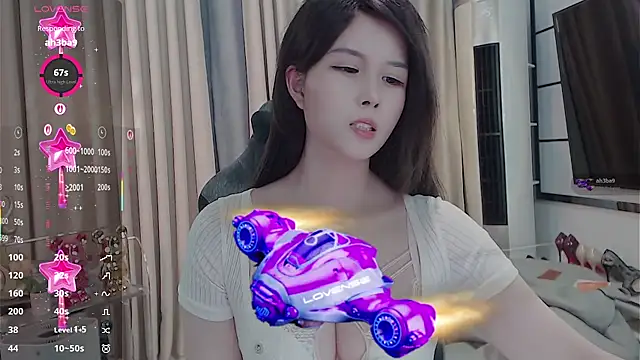 Cn-Judycutie live sex cam