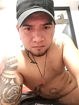 JHONNYACA28 live sex cam