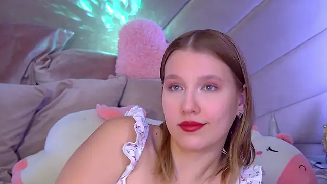 LiliLinn live sex cam