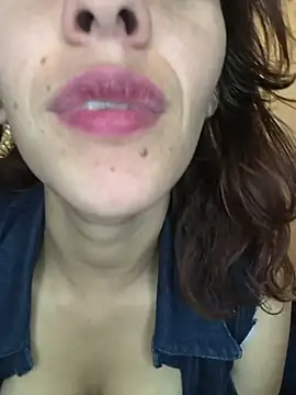 femdomroom live sex cam