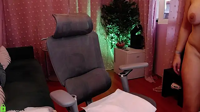 CarrieLoveX live sex cam